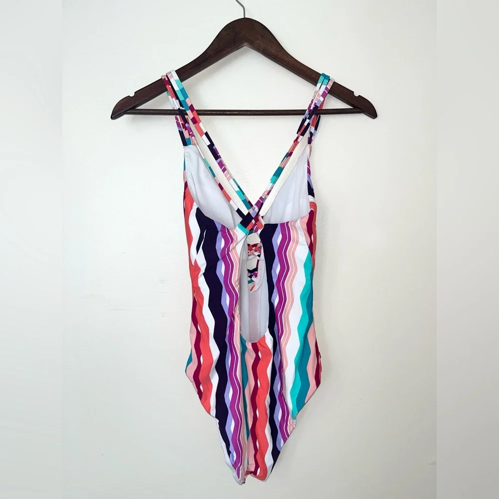 BAR III NWT Waves Low Back Cheeky One‎ Piece Swimsuit | Medium / Large